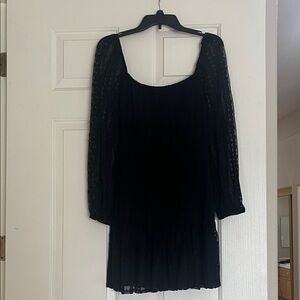 DO+BE Chic Black Lace Long Sleeve Dress